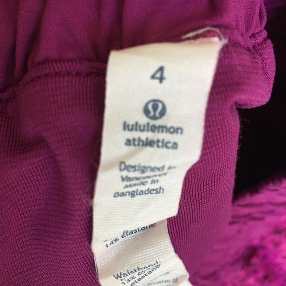 Lululemon Tracker Short - Picture 5 of 5